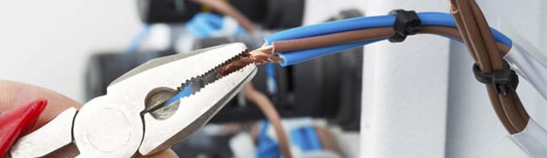 Why You Need Hire a Professional Electrician
