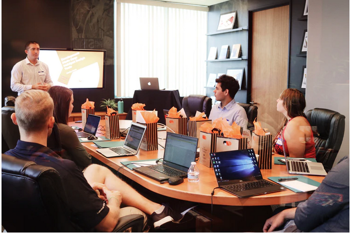 Tips for Picking the Perfect Office Furniture